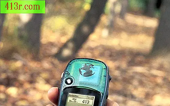 Как да използвате GPS Garmin за намиране на координати