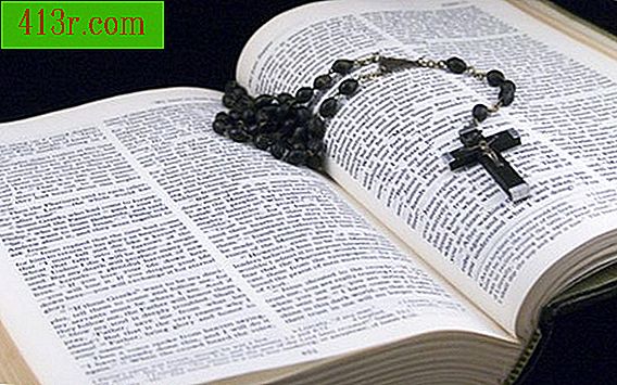 Как да изтеглите NIV Библията (Нова международна версия)