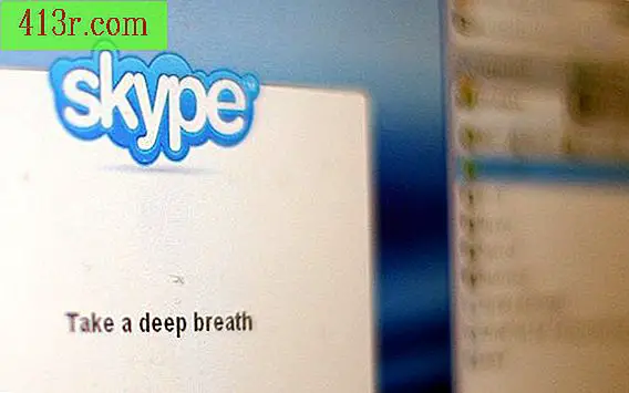 Jak skrýt stav připojení v programu Skype
