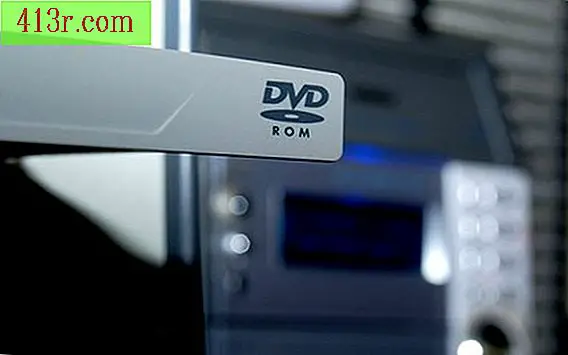 PowerDVD je určen především pro přehrávání disků DVD, ale také podporuje různé multimediální formáty.