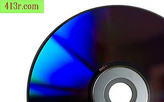 Как да направите DVD покритие в Microsoft Word