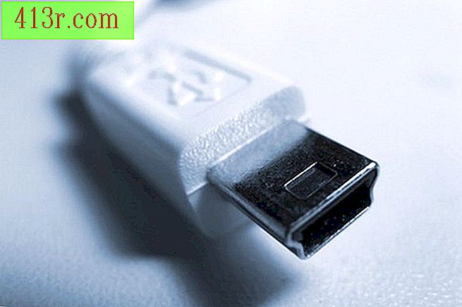Genellikle USB bağlantısı olan sürücüler, düzgün çalışması için sürücülere ihtiyaç duyanlardır.