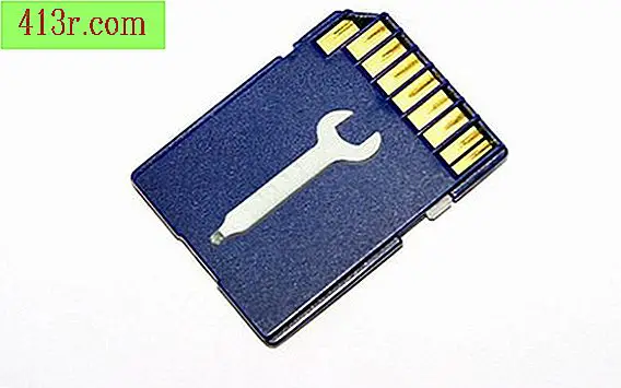 Come rimuovere la protezione da scrittura su una scheda micro SD