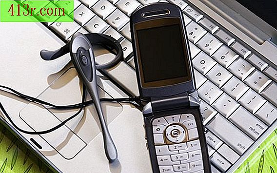 Как да осъществите обаждания от преносим компютър без програмата Vonage Softphone