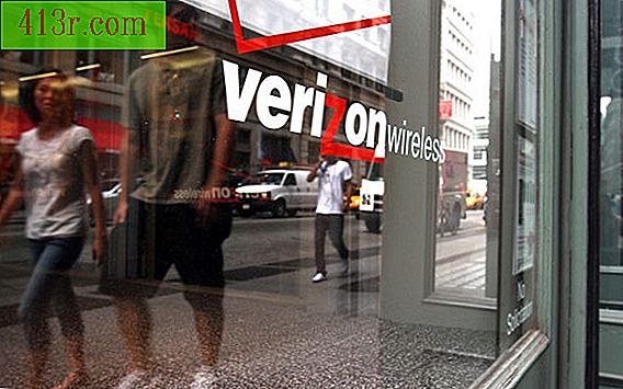 Как да активирате или програмирате мобилен телефон на Verizon