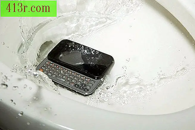 Un consiglio molto utile è di non usare il telefono nella tasca posteriore quando vai in bagno.