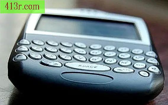 Как да търсите в дневниците на обажданията на BlackBerry