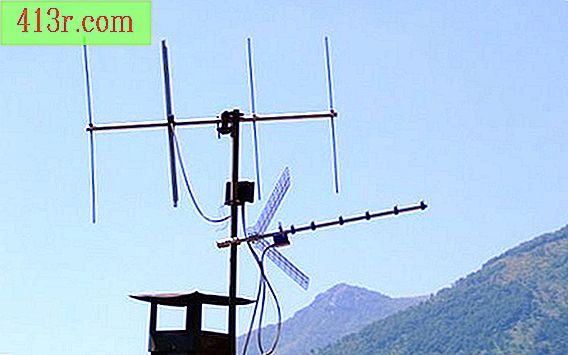 Как да се изгради VHF UHF TV антена