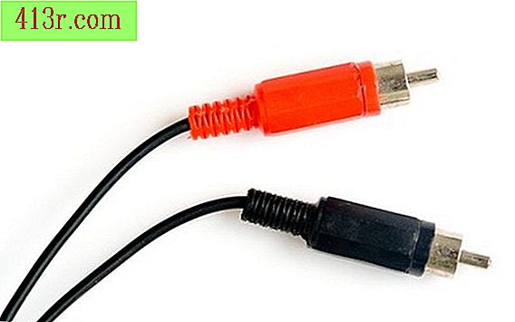Как да конвертирате RCA кабели в коаксиални кабели