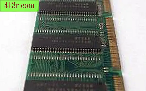 Какво представлява DDR1 RAM?