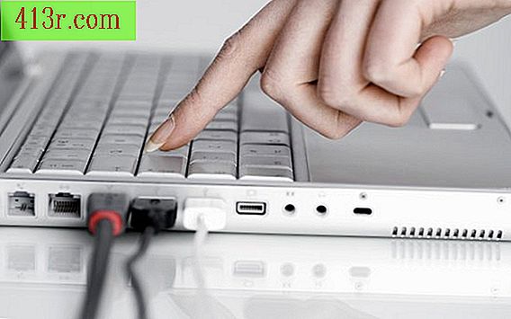 Как да поставите клавишите на Acer Aspire