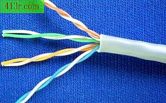 Какво представлява UTP кабел?