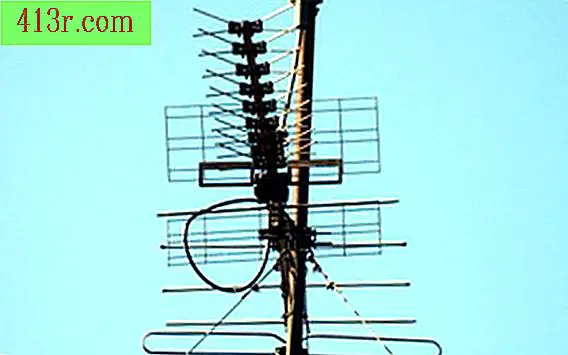 Come costruire il tuo albero di antenna radio