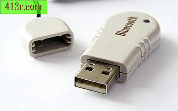 Как да конвертирате USB към Bluetooth
