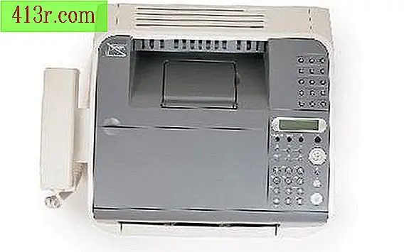 Как да поставите хартия във факс апарат