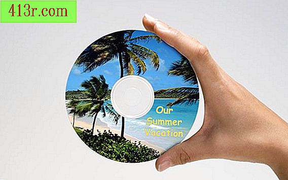 Как да поставите печатни етикети на CD или DVD