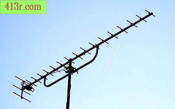 Tipi di antenna UHF