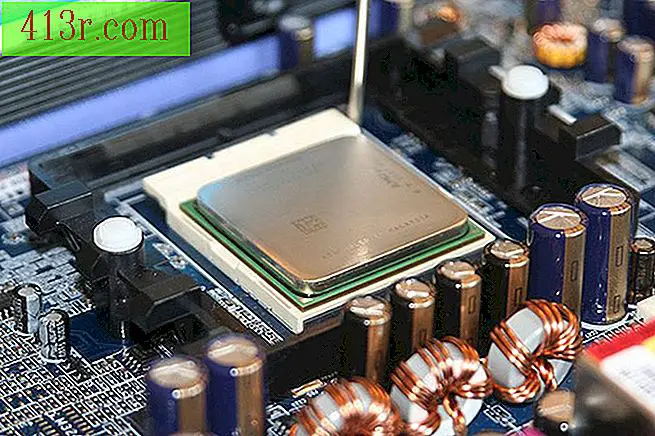 Socket della CPU con il processore inserito.