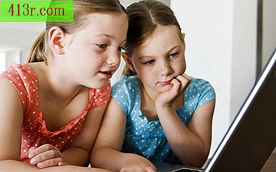 I bambini che vogliono usare le email sono più sicuri con account specifici per loro.
